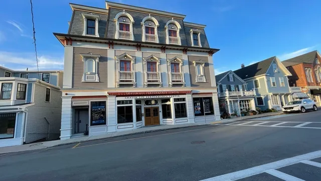 $324,999 | 57 Mt Pleasant Street, Unit 2B, Rockport, MA 01966