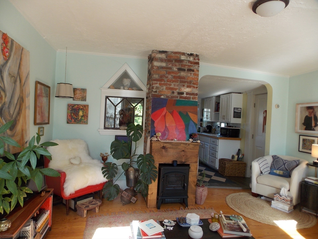 57 Mt Pleasant Street, Unit 2B Rockport, MA 01966 - Photo 3 of 29