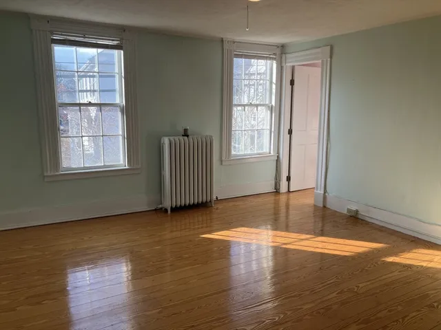 $324,999 | 57 Mt Pleasant Street, Unit 2B, Rockport, MA 01966