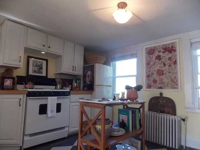 $324,999 | 57 Mt Pleasant Street, Unit 2B, Rockport, MA 01966