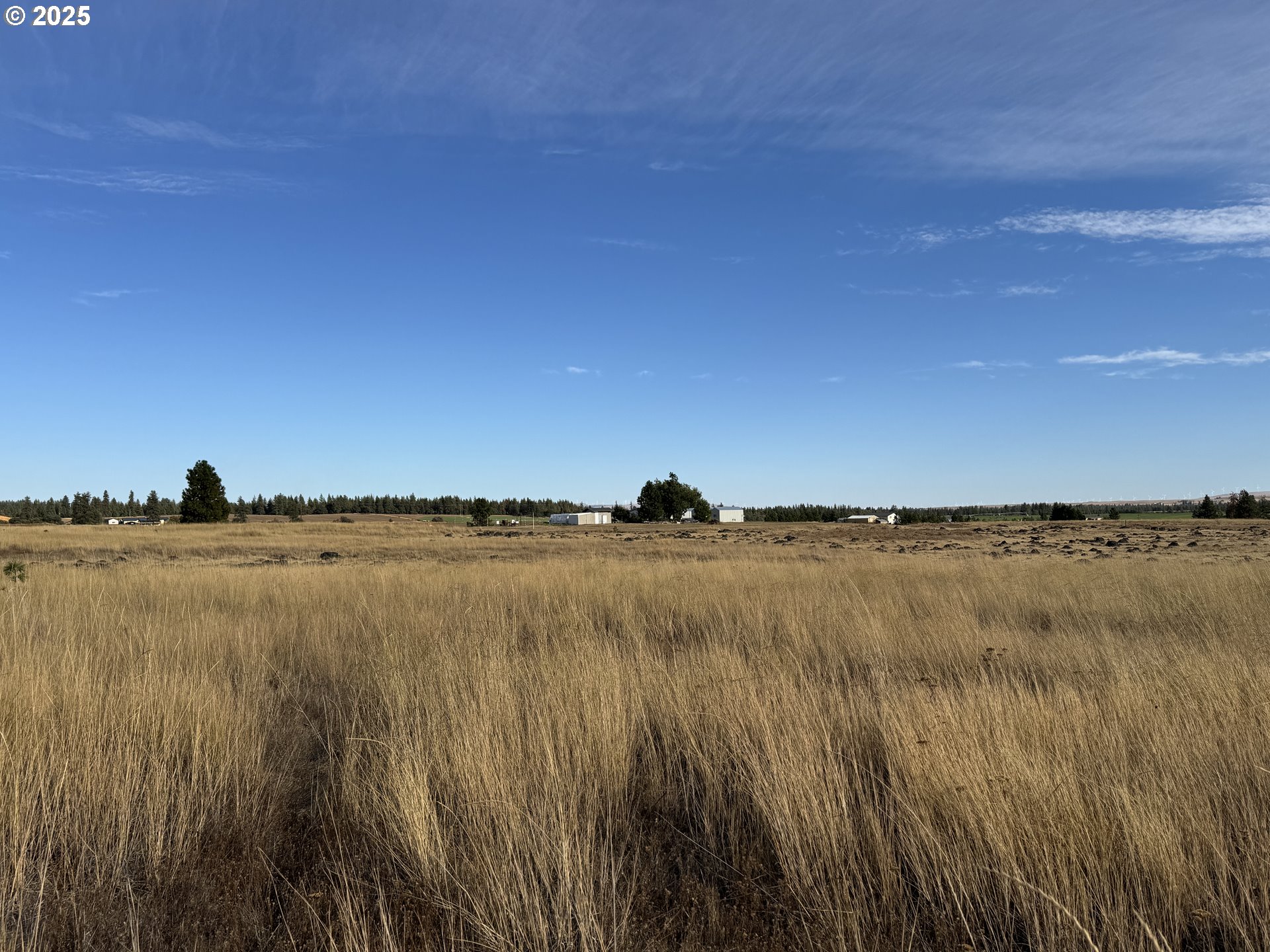 Harris Road Goldendale, WA 98620 - Photo 18 of 26 a view of an ocean with city view