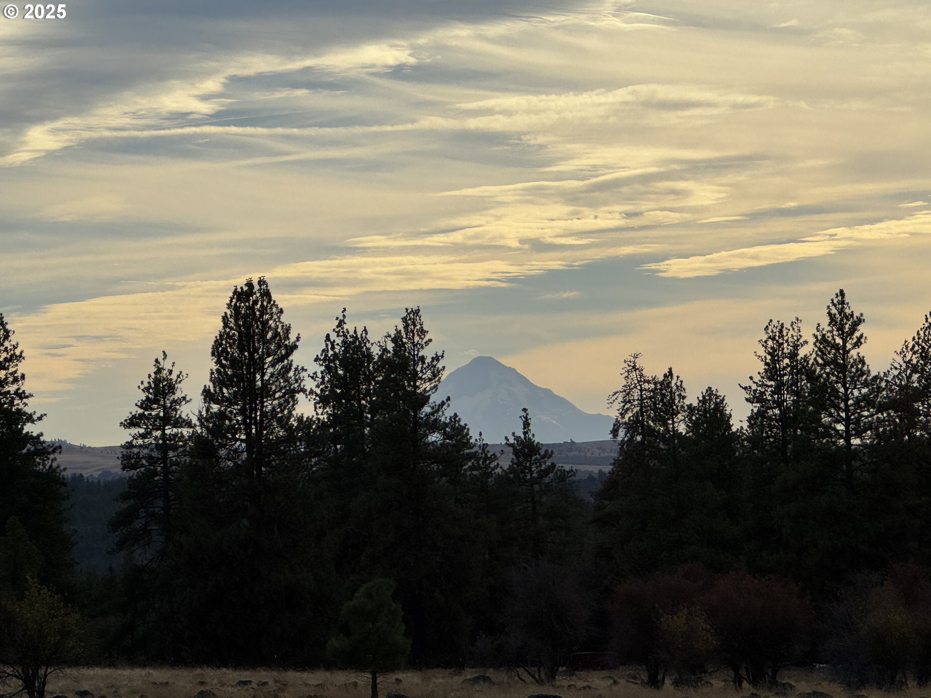 Harris Road Goldendale, WA 98620 - Photo 20 of 26 a city view with ocean view