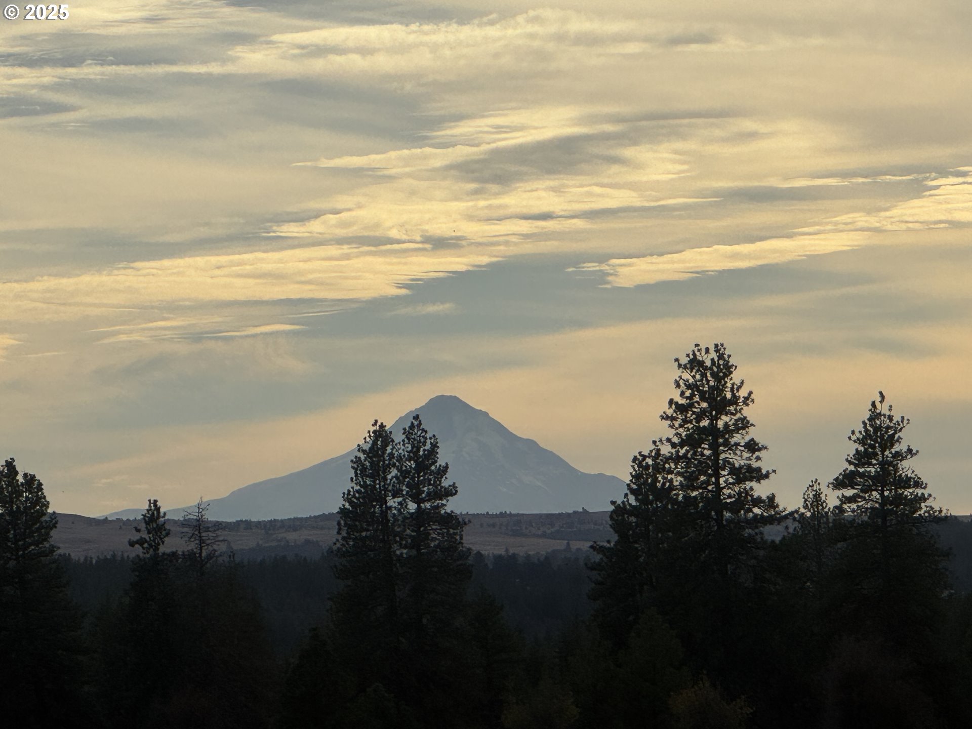 Harris Road Goldendale, WA 98620 - Photo 22 of 26 a sunset view with lake view
