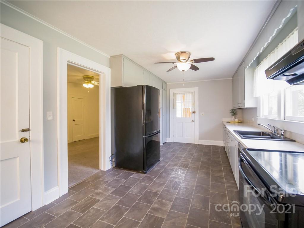 1735 East Ridge Road Salisbury, NC 28144 - Photo 6 of 48 Gallery Image 6