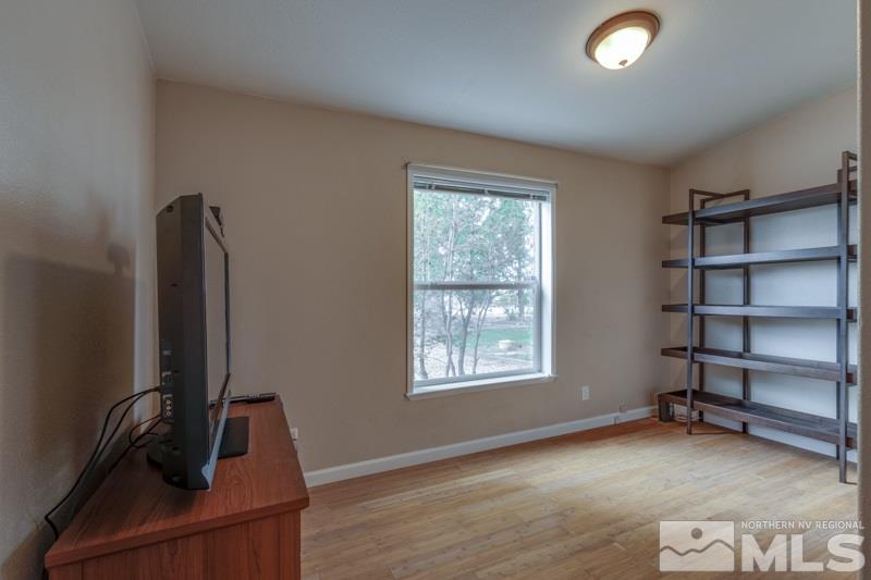 4989 Cody Road Fallon, NV 89406 - Photo 18 of 39 a view of room with window and cabinet