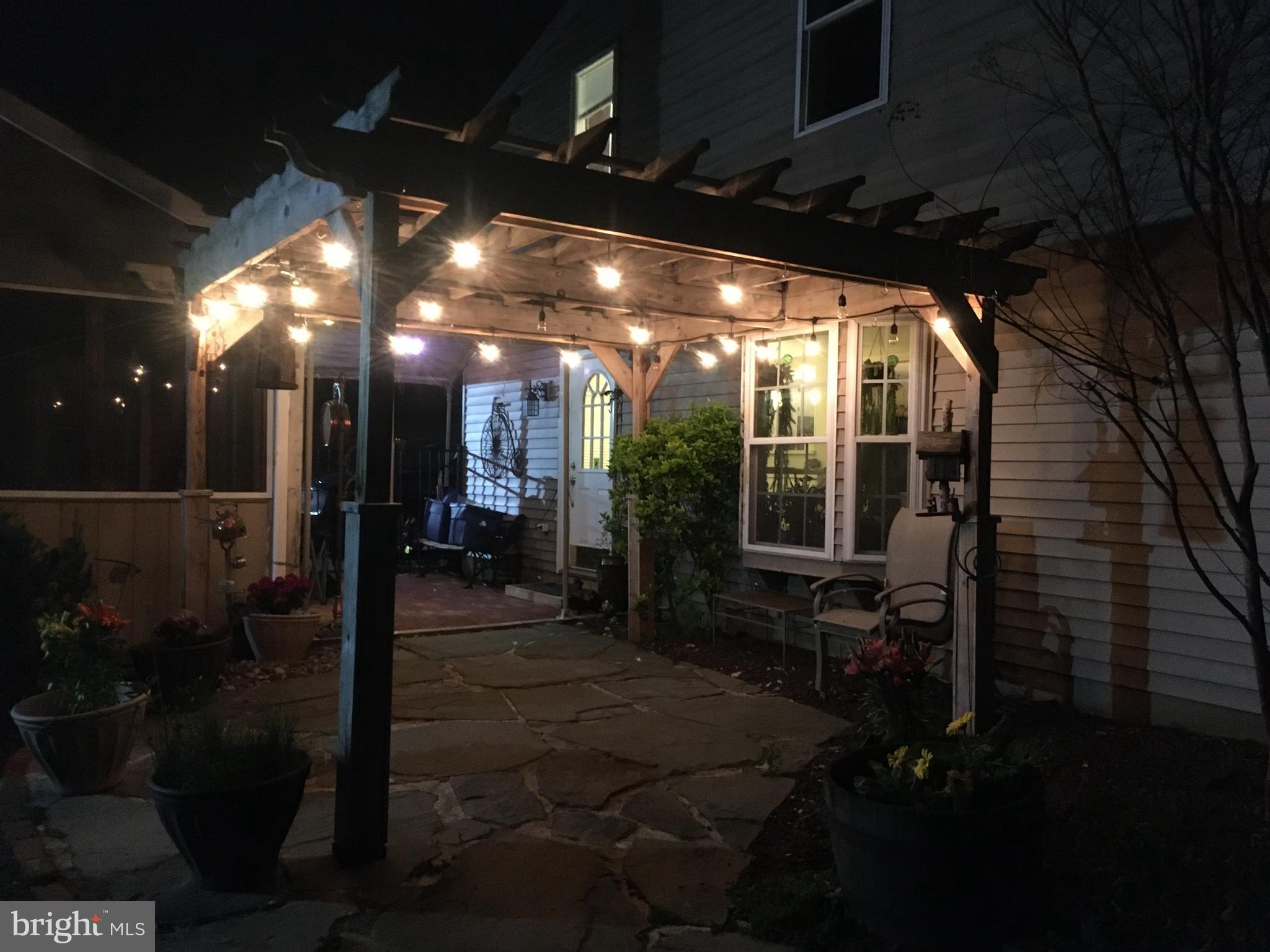 407 Norfolk Road Flourtown, PA 19031 - Photo 47 of 47 Relaxing Evening on the Patio