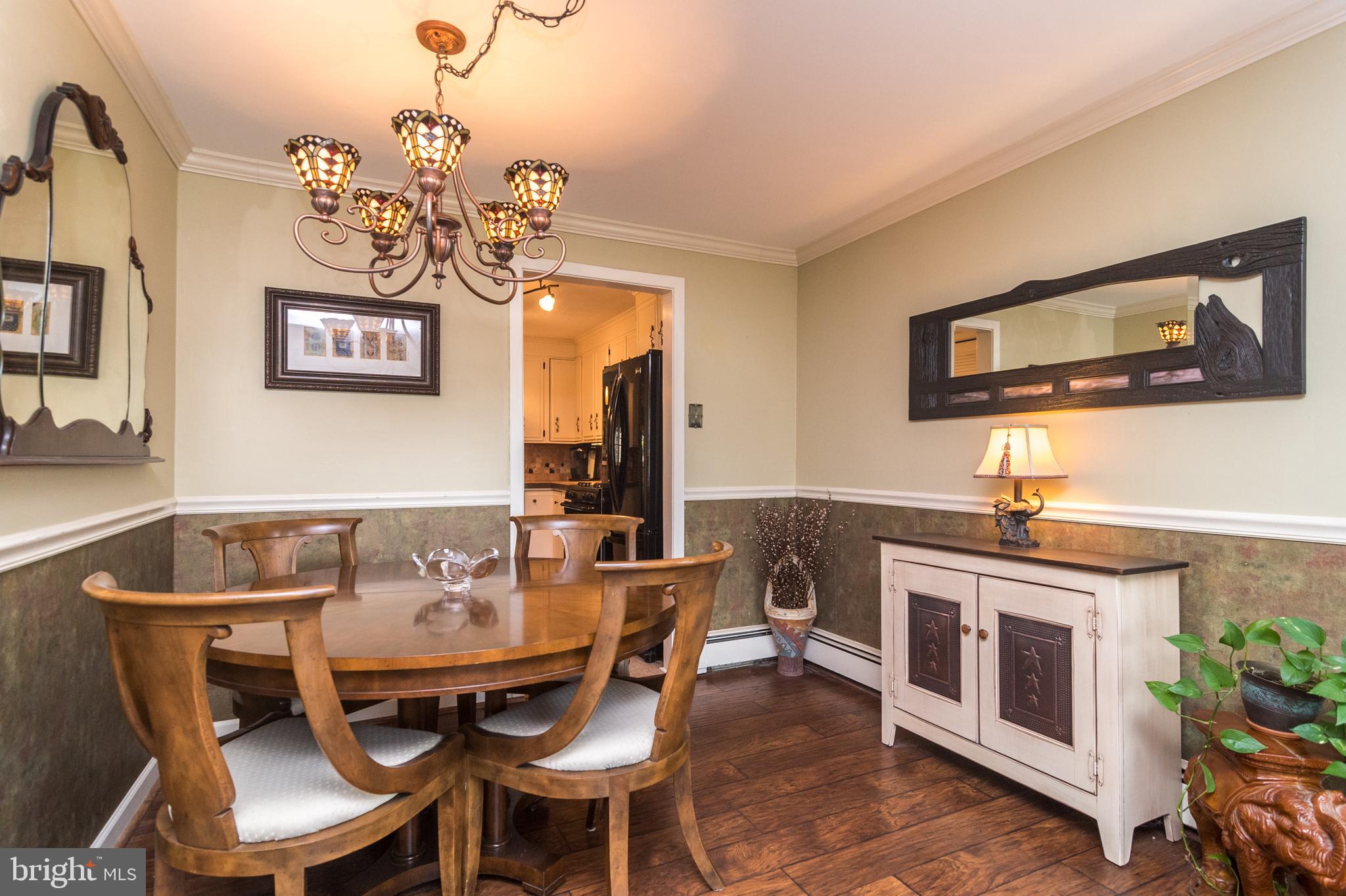 407 Norfolk Road Flourtown, PA 19031 - Photo 10 of 47 Dining Room