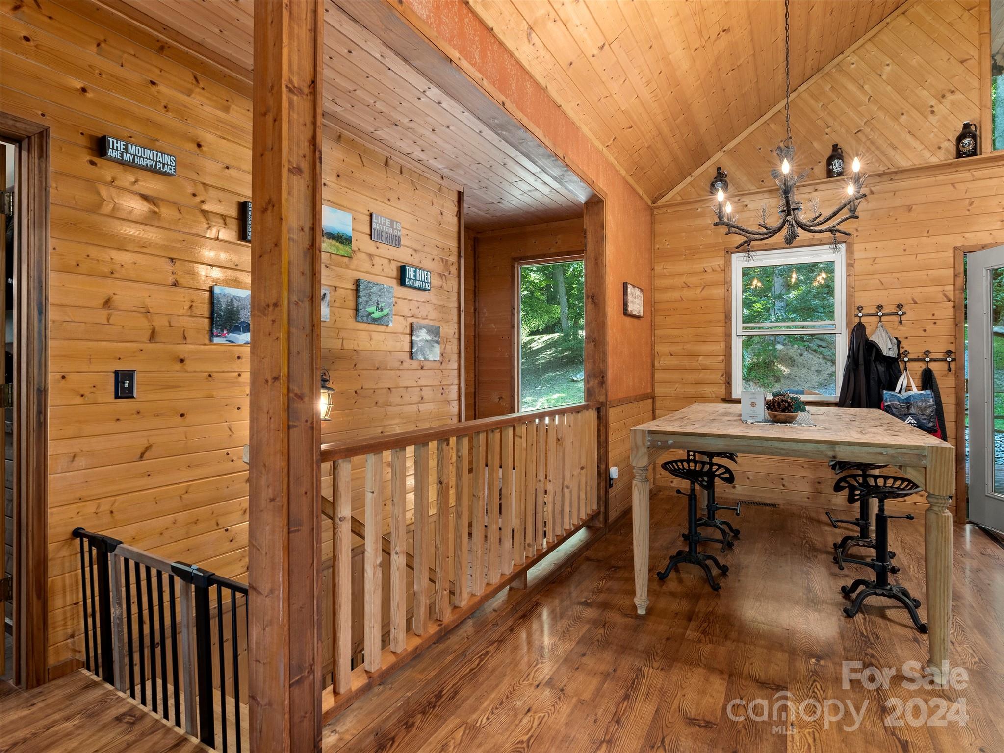 25 Dawn Valley Road Waynesville, NC 28785 - Photo 10 of 46 a view of a patio with table and chairs