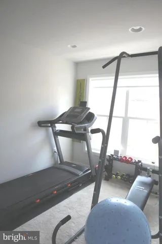 a view of entryway and livingroom