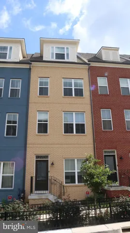 a large building with a lot of windows