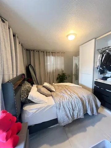 $750,000 | 937 West 48th Street, Hialeah, FL 33012