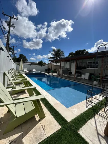 $750,000 | 937 West 48th Street, Hialeah, FL 33012