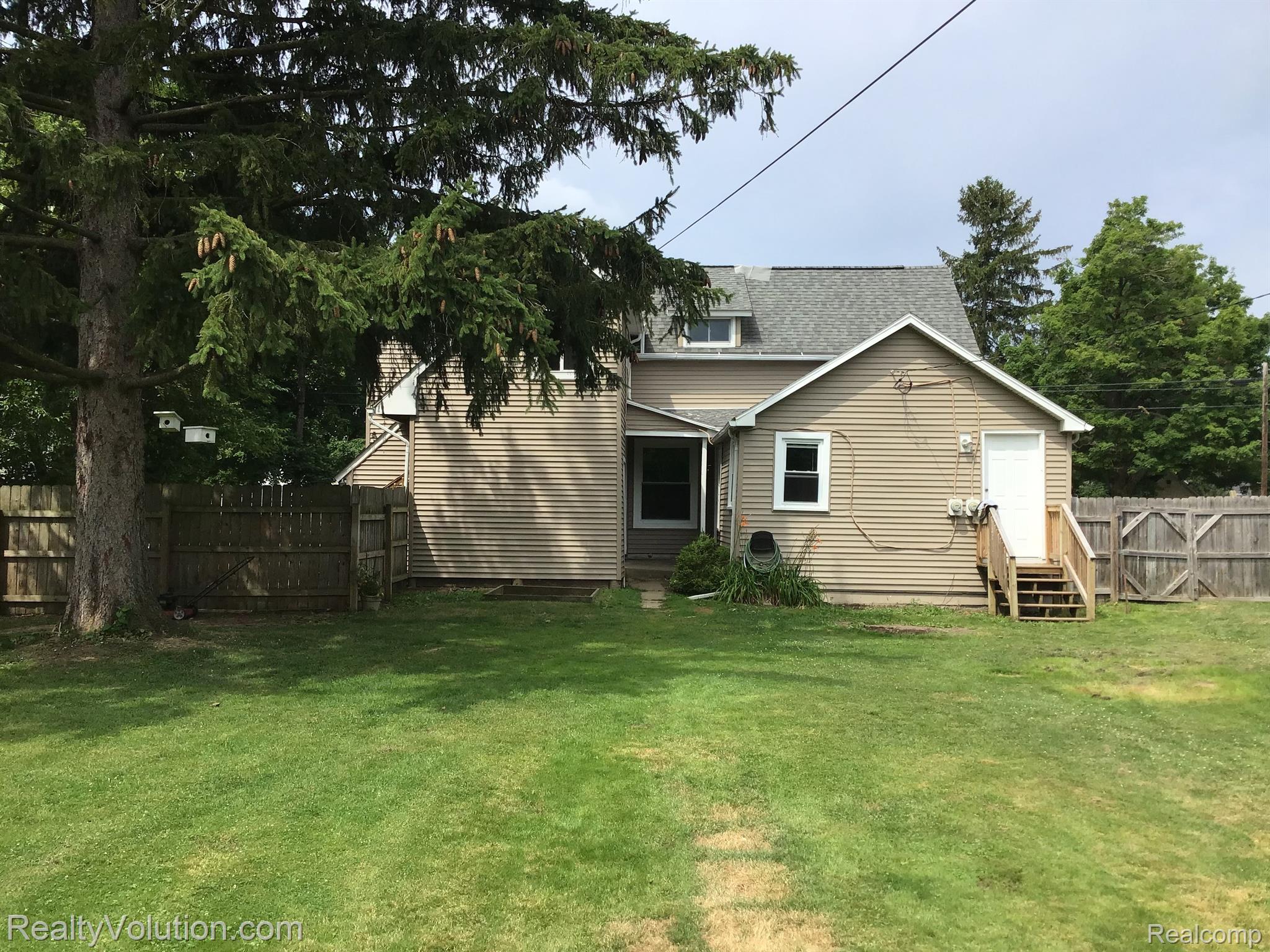 4069 South Mill Road Dryden, MI 48428 - Photo 25 of 25 back