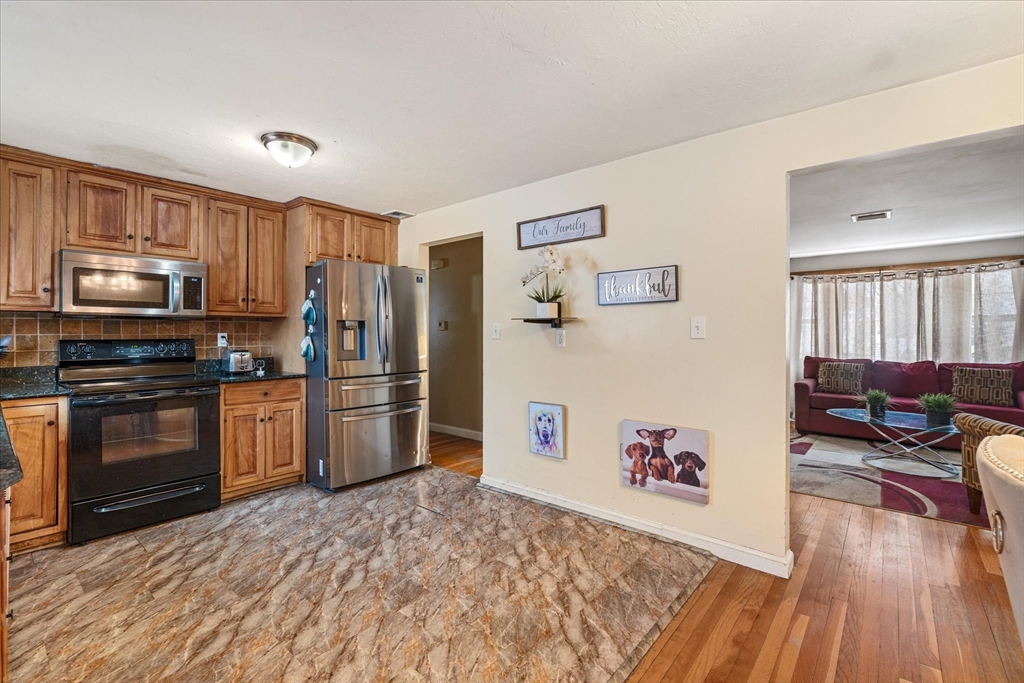 4 Powdrell Avenue Randolph, MA 02368 - Photo 9 of 39