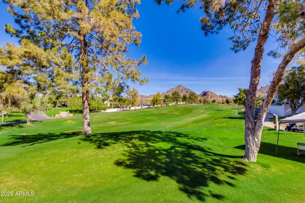 $1,395,000 | 2626 East Arizona Biltmore Circle, Unit 40, Phoenix, AZ 85016