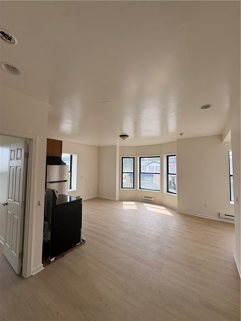 177 Exchange Street, Unit 201 Geneva City, NY 14456 - Photo 5 of 6
