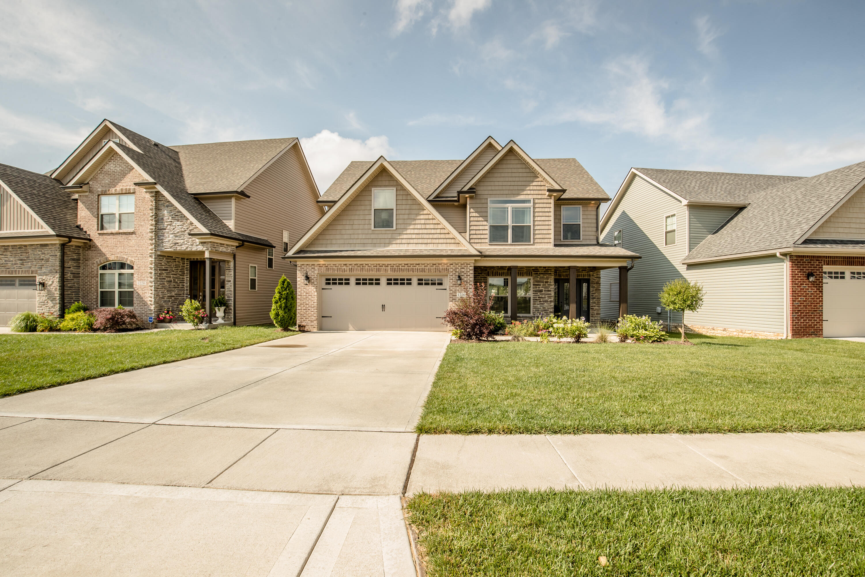 1216 Moon Rise Way Lexington, KY 40509 - Photo 2 of 50 210702_1216 Moonrise Way_SDI_1