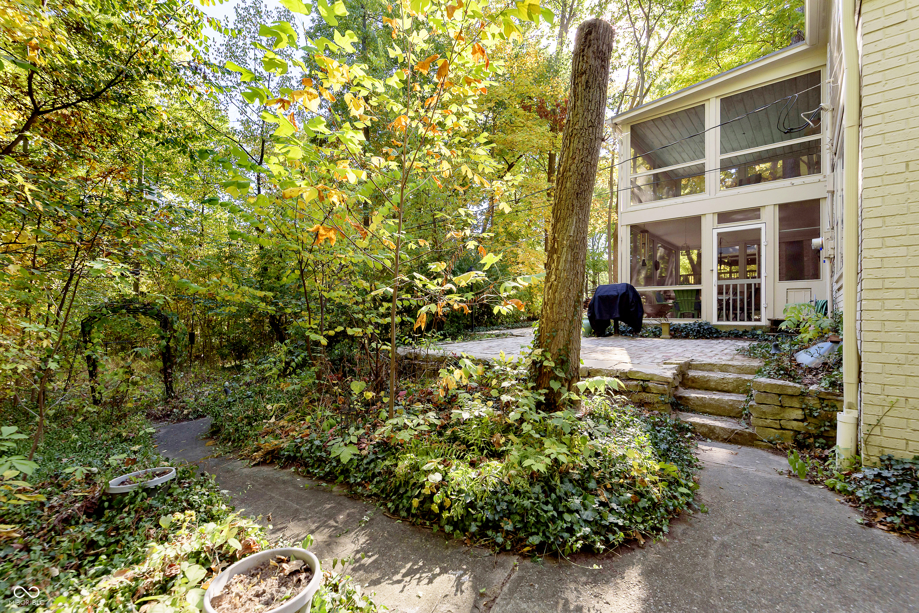 1229 Ridge Road Carmel, IN 46033 - Photo 6 of 46