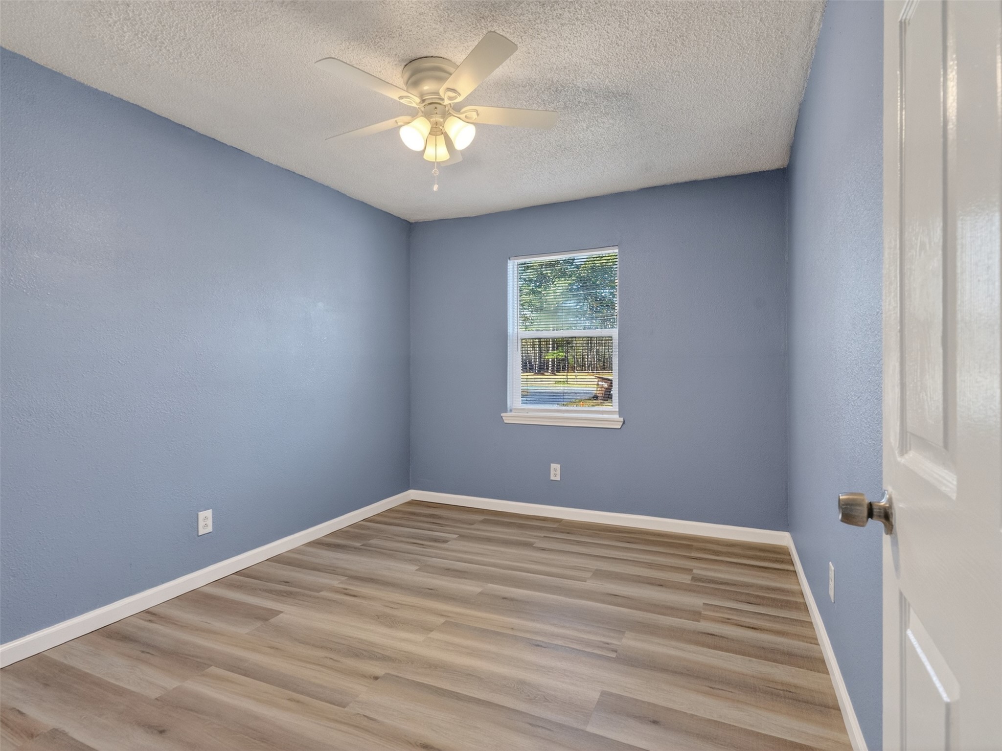 2613 Timber Drive Dickinson, TX 77539 - Photo 13 of 29