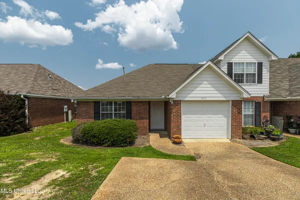 $1,700 | 413 Woodlake Lane, Brandon, MS 39047
