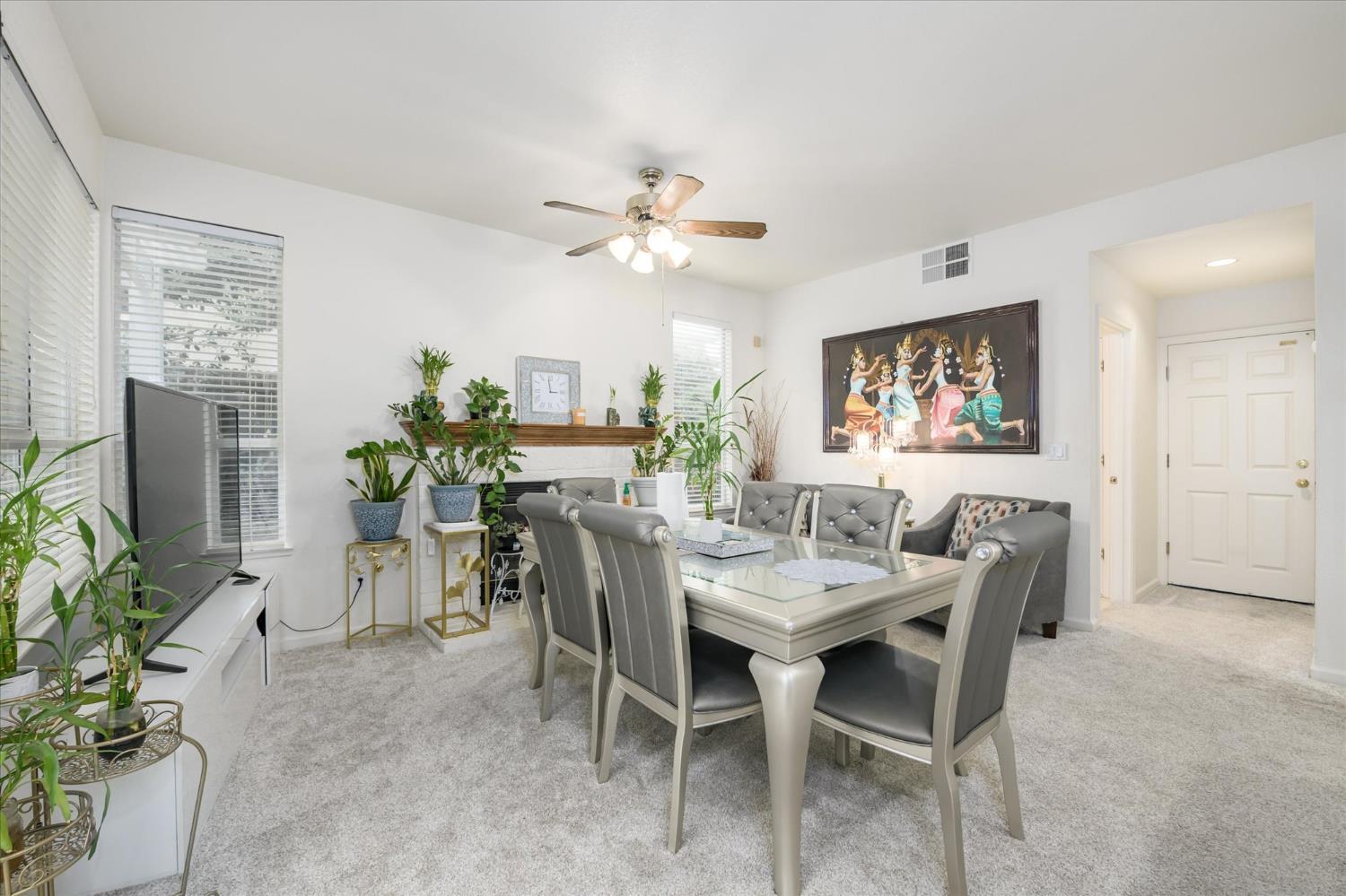 5636 Darby Road Rocklin, CA 95765 - Photo 9 of 29 a view of a dining room with furniture