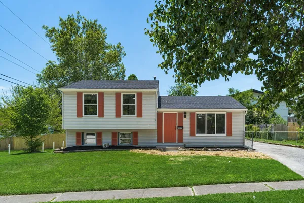 $269,900 | 5017 Silverton Drive, Columbus, OH 43232