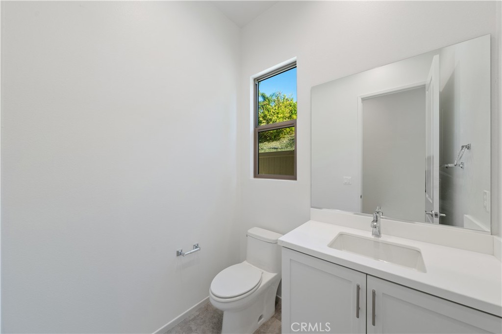 810 Francesca Drive Walnut, CA 91789 - Photo 28 of 33 a bathroom with a sink and a toilet