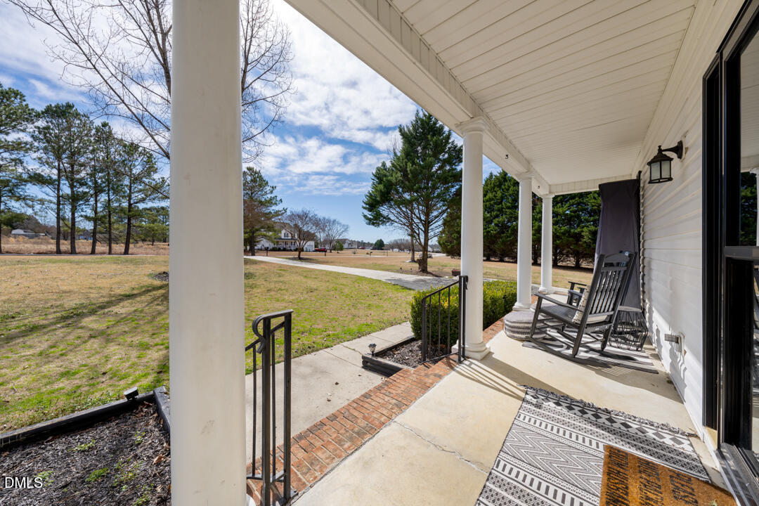 208 Hunting Lodge Road Clayton, NC 27520 - Photo 4 of 30 Front 5