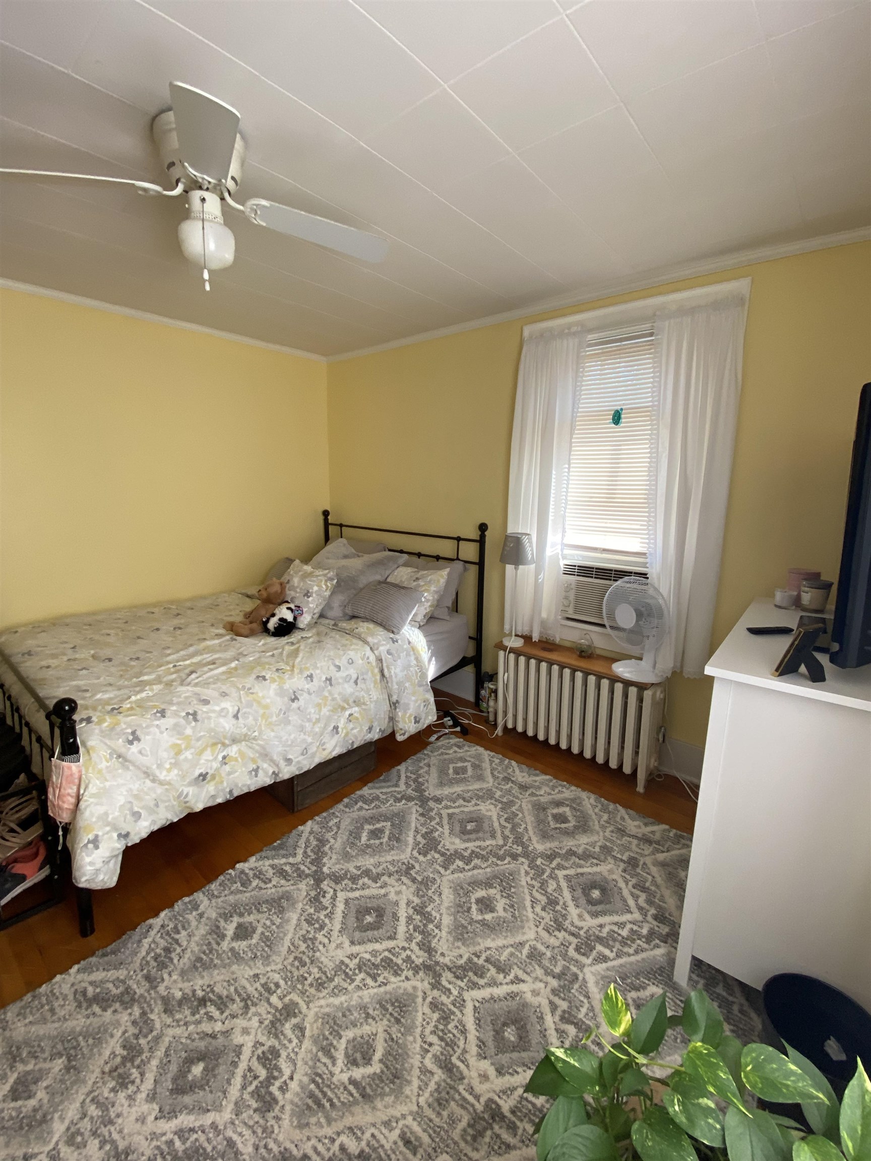 9 Howard Avenue Rutland, VT 05701 - Photo 27 of 37
