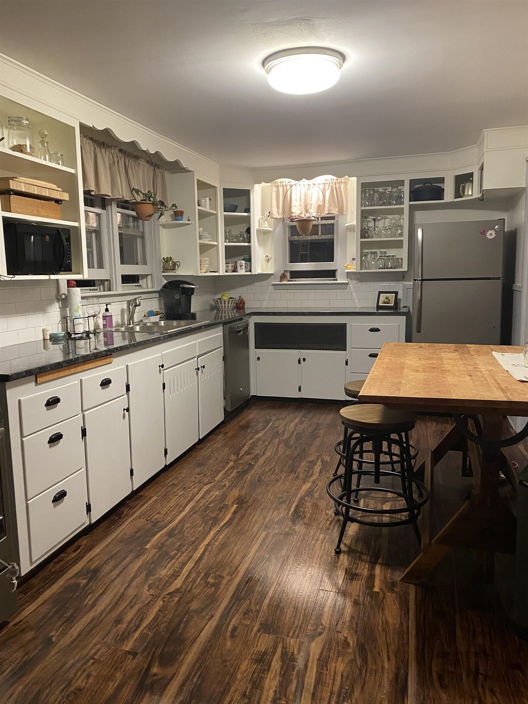 9 Howard Avenue Rutland, VT 05701 - Photo 10 of 37
