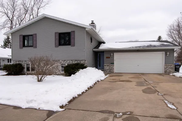 $340,000 | 3108 East Rail Road, Appleton, WI 54915