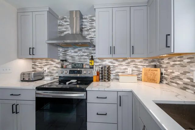 $340,000 | 3108 East Rail Road, Appleton, WI 54915