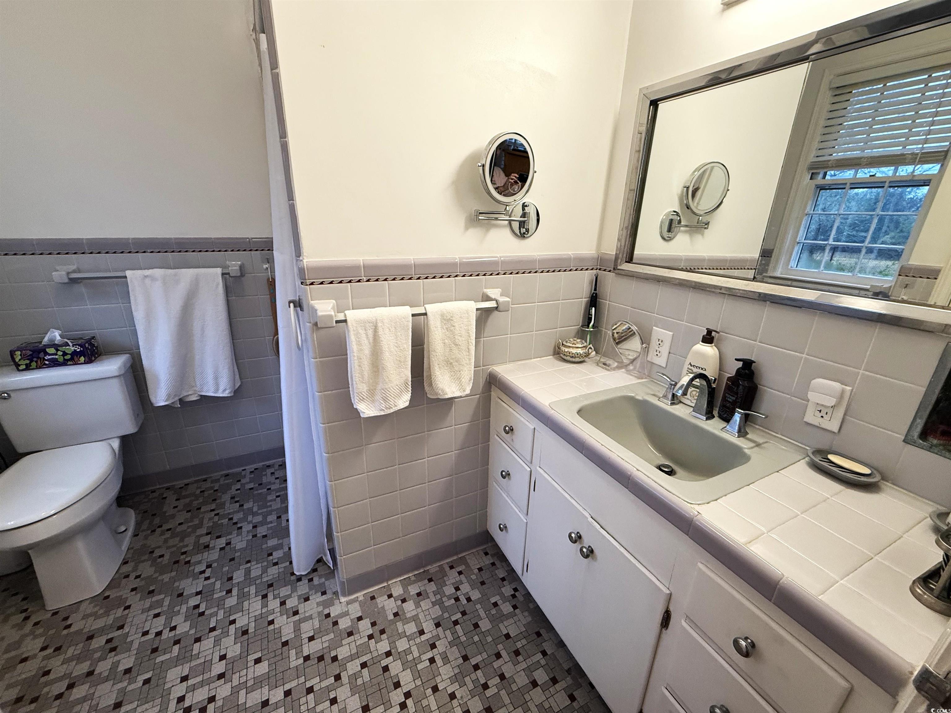 220 Brantley Street Lake City, SC 29560 - Photo 33 of 40