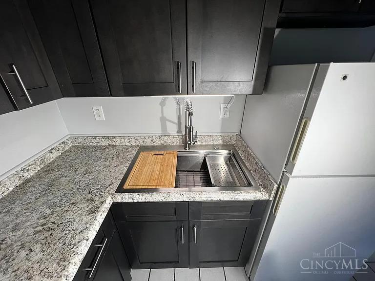 5801 Ridge Avenue Cincinnati, OH 45213 - Photo 33 of 39