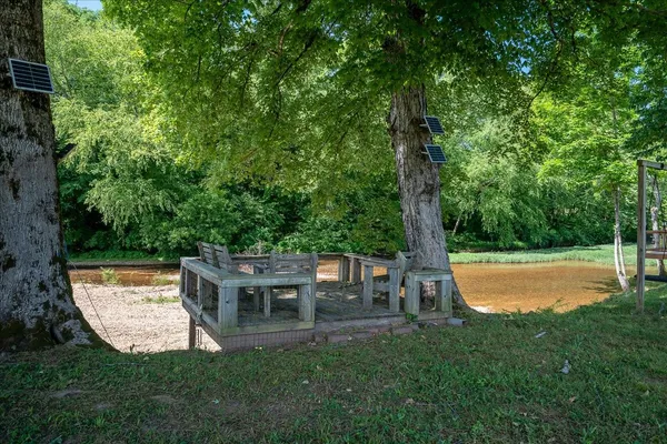 $98,500 | 322 Creekside Lane, Westpoint, TN 38486