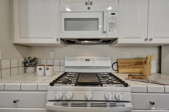 $629,000 | 163 Stoneridge Lane, San Francisco, CA 94134