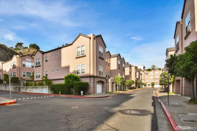 $629,000 | 163 Stoneridge Lane, San Francisco, CA 94134