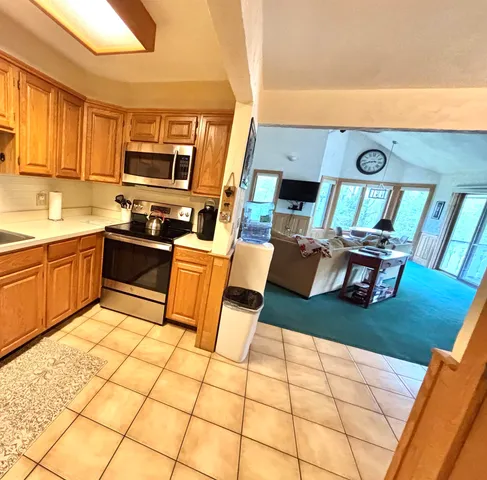 $370,000 | 3 A Christmas Mountain Road, Unit 3, Bartlett, NH 03845