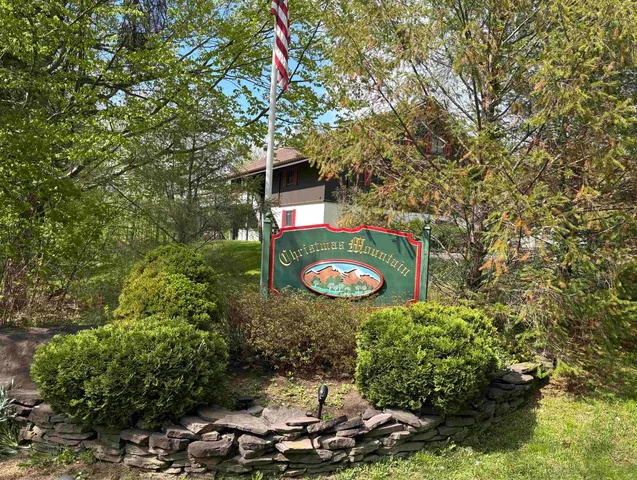 $370,000 | 3 A Christmas Mountain Road, Unit 3, Bartlett, NH 03845