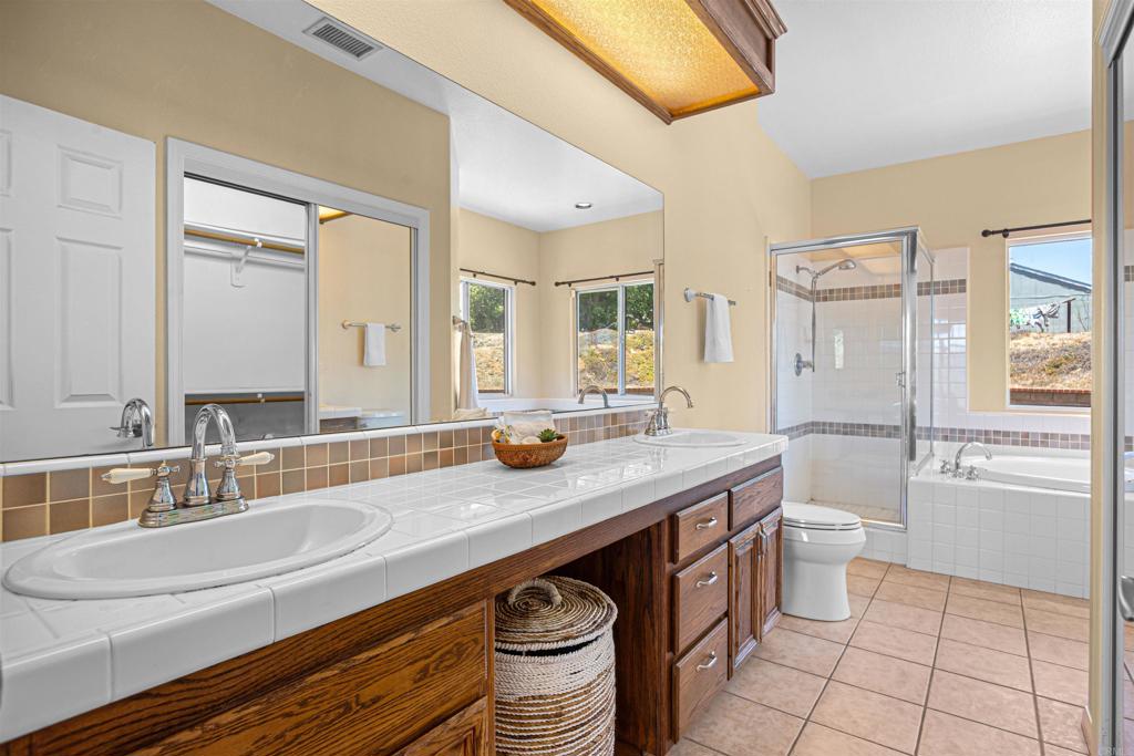 29027 The Yellow Brick Road Valley Center, CA 92082 - Photo 23 of 36