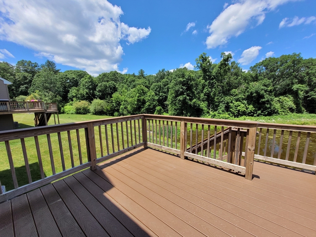 13 Walnut Way, Unit 13 Hopkinton, MA 01748 - Photo 30 of 32