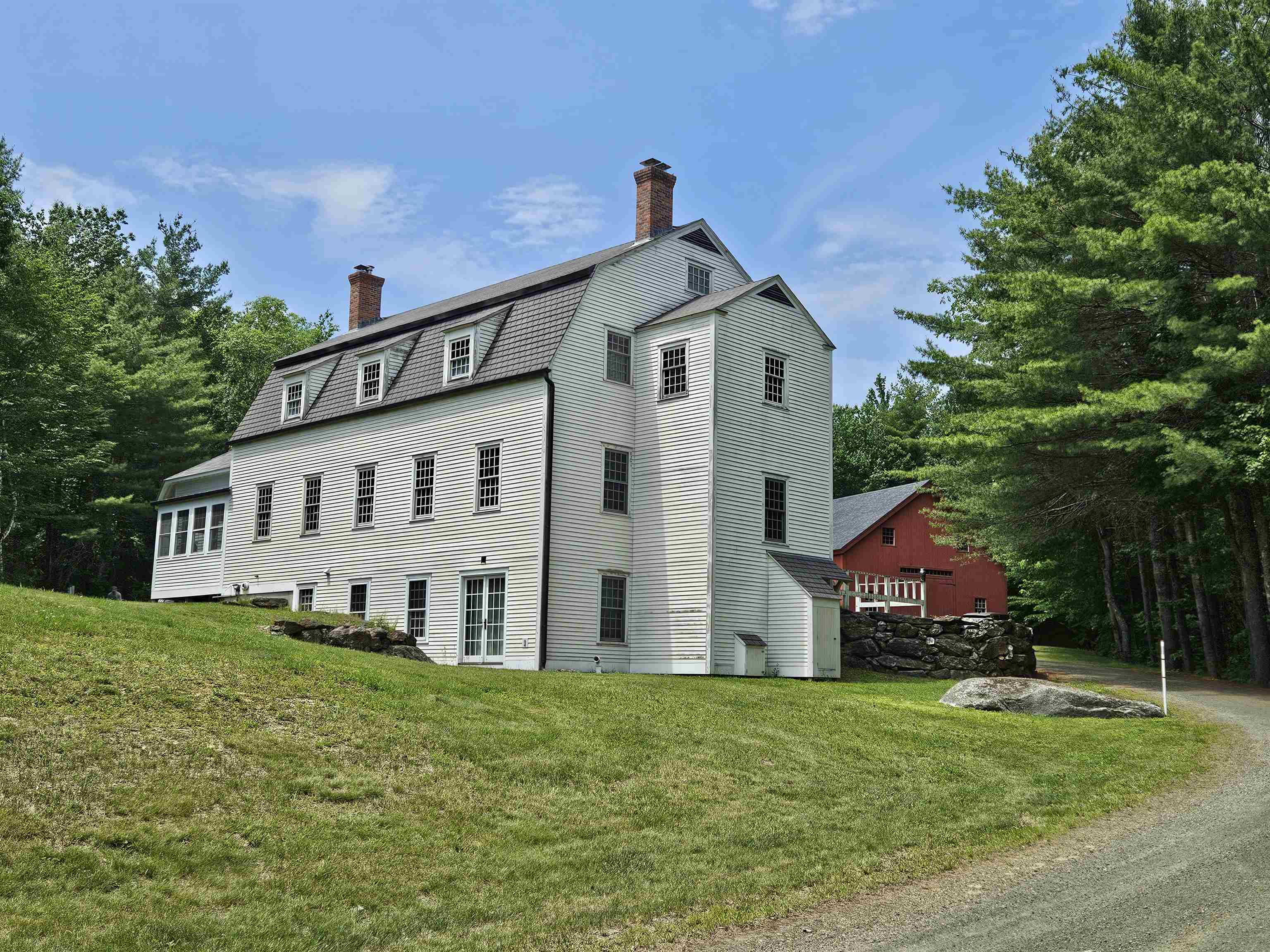 1502 King Hill Road New London, NH 03257 - Photo 4 of 16