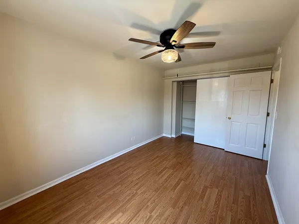 $2,400 | 1874 Windward Lane, Hanover Park, IL 60133