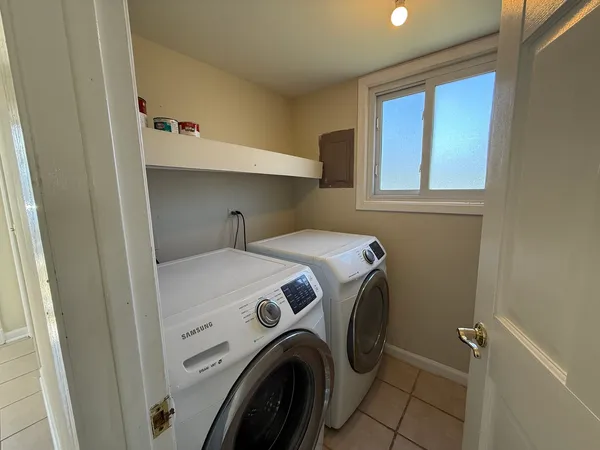 $2,400 | 1874 Windward Lane, Hanover Park, IL 60133