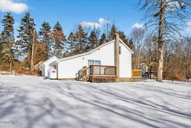 $279,000 | 1423 Washout Road, Glenville, NY 12302