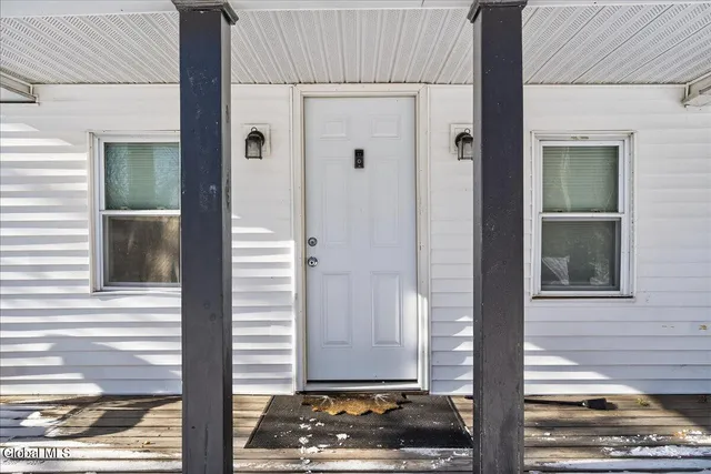 $279,000 | 1423 Washout Road, Glenville, NY 12302