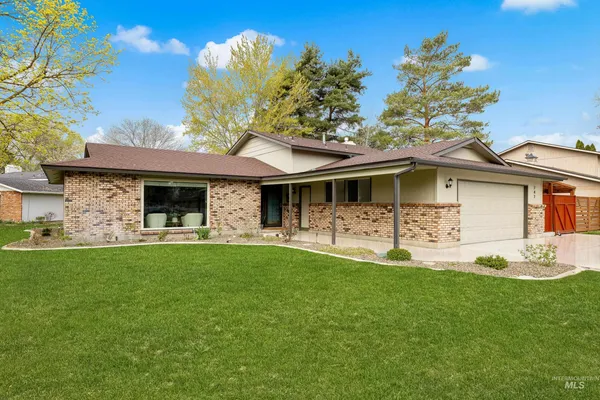 $574,999 | 747 Spyglass Way, Eagle, ID 83616