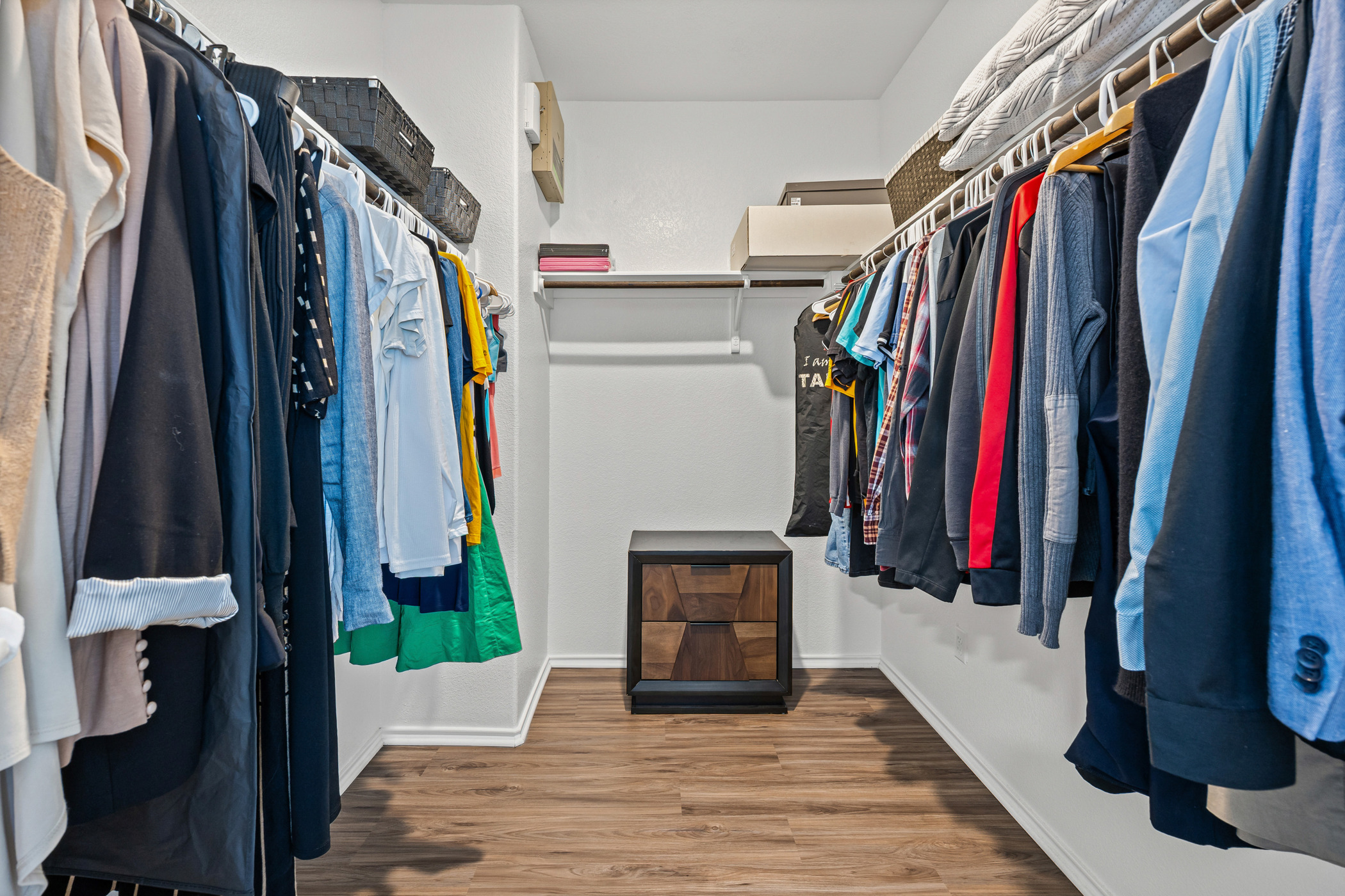 432 Clear Springs Road Georgetown, TX 78628 - Photo 8 of 35 Walk in closet