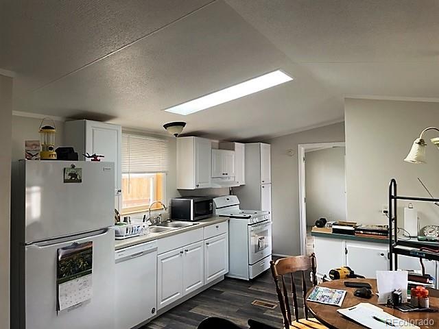 8160 Piute Road, Unit 88 Colorado Springs, CO 80926 - Photo 3 of 12 Gallery Image 3