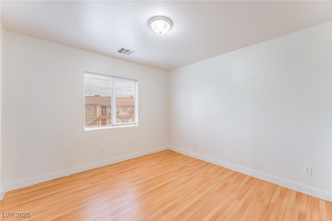 4706 Pinon Pointe Road Las Vegas, NV 89115 - Photo 12 of 20